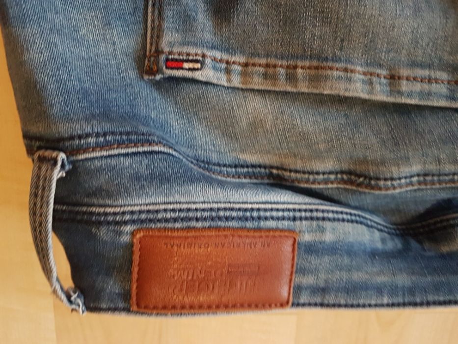 jeansy Hilfiger Denim