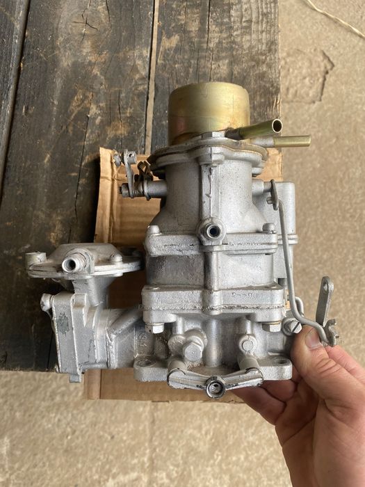 Продам Карбіратор зіл 131