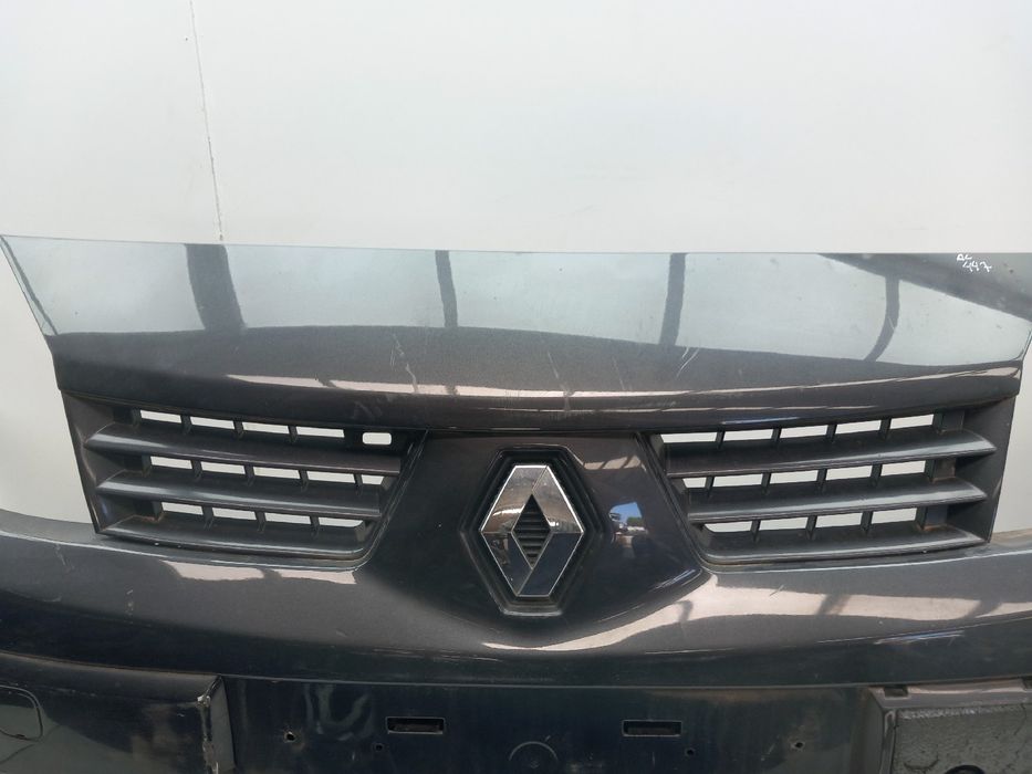 Pára-choques frente RENAULT Grand Scénic II (JM0/1_)