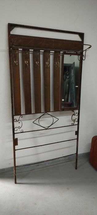 Garderoba PRL metalowa z lustrem szatnia