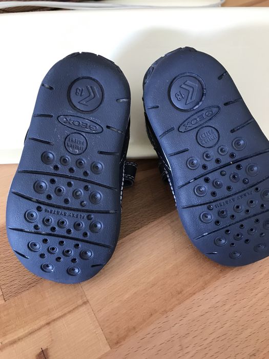 Tenis GEOX 18 como novos