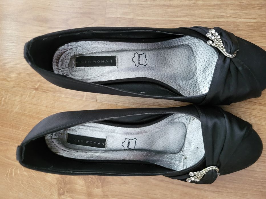 Szpilki buty na obcasie r.39 pantofle,  czółenka