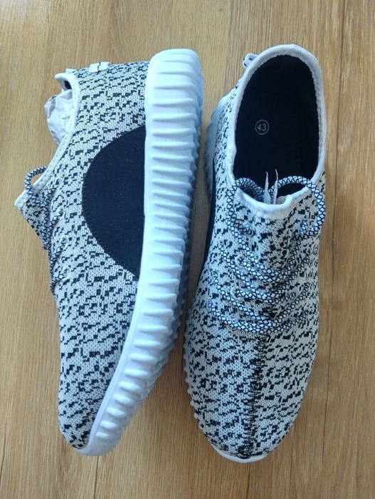 Buty męskie 43 adidasy/buty do biegania