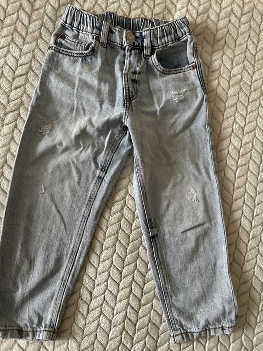 Продам детские джинсы и юбочку Zara