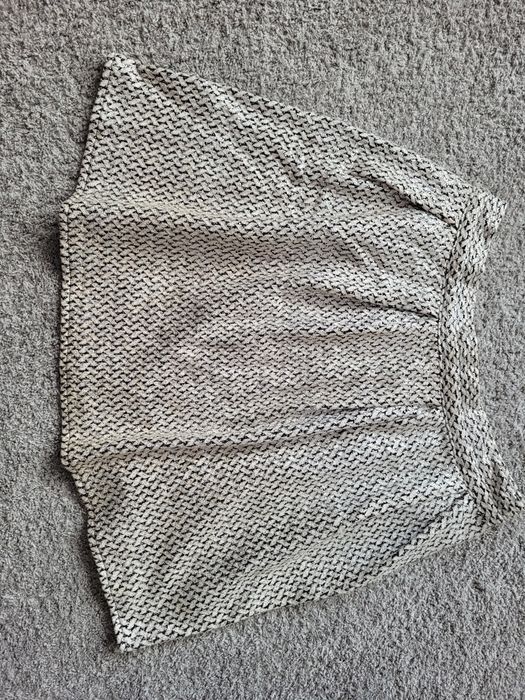 Spodniczka mini XS/S nakrapiana srebrna