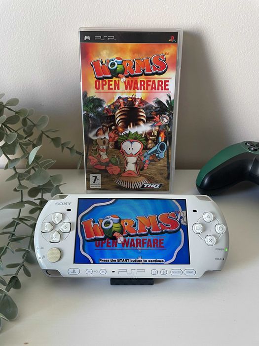 Worms Open Warfare - (PSP)- Completo & Testado