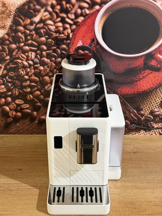 Ekspres do kawy Delonghi RIVELIA Cappuccino EXAM 440.55.W gwarancja