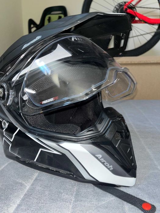 Capacete Airoh + Rell