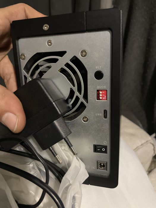 Synology NAS - Qnap TR-002