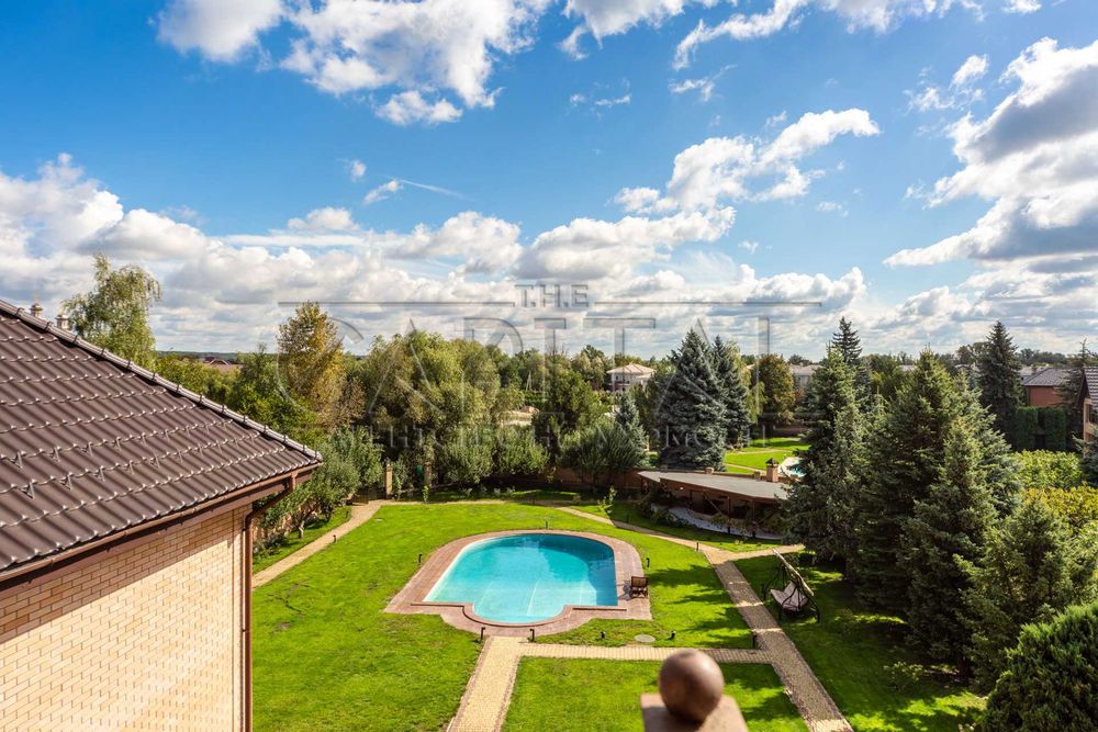 Продаж будинку, Золоче, 490м2, 25с, басейн, вихід на воду