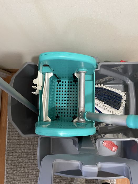 Wózek do sprzątania z wyżymaczką dźwigniową TTS, pojemność 2 x 25 l