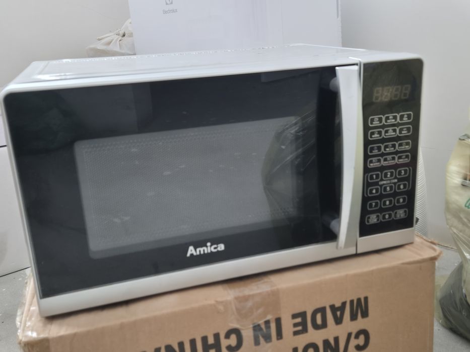 Kuchenka mikrofalowa