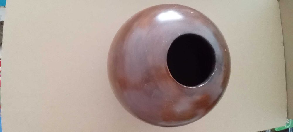 Jarra de Madeira Polida