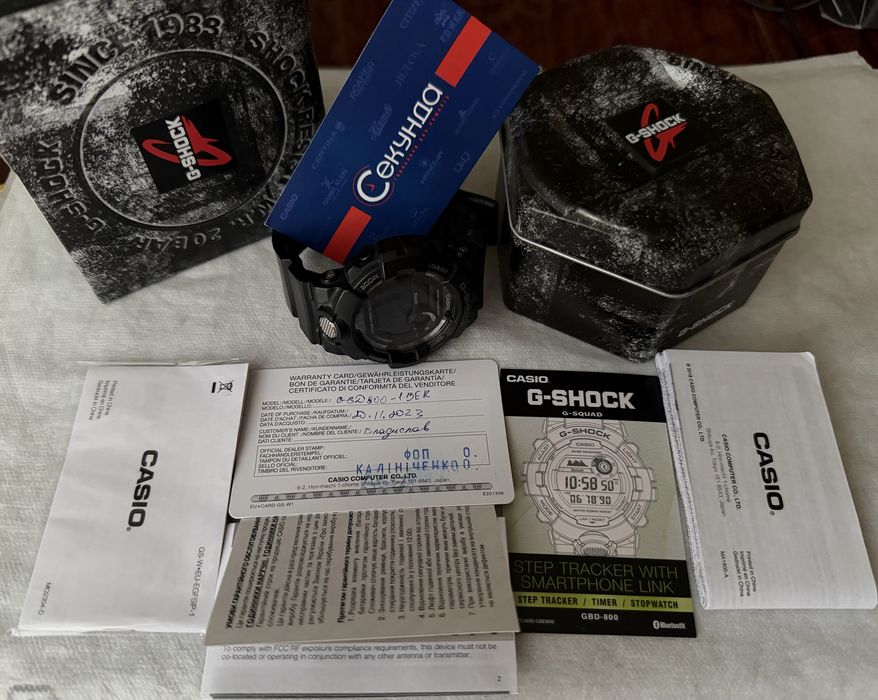 Оригінальний годинник в ідеальеому стані CASIO G-SHOCK G-SQUAD GBD-800-1BER