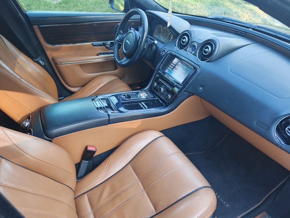 Jaguar XJ X351 3.0D 275KM Portfolio 2011