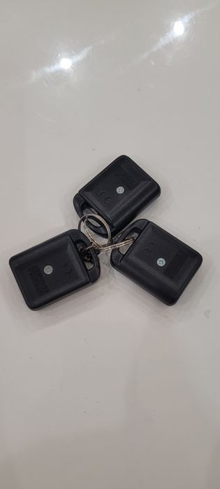 Продам брелок пульт