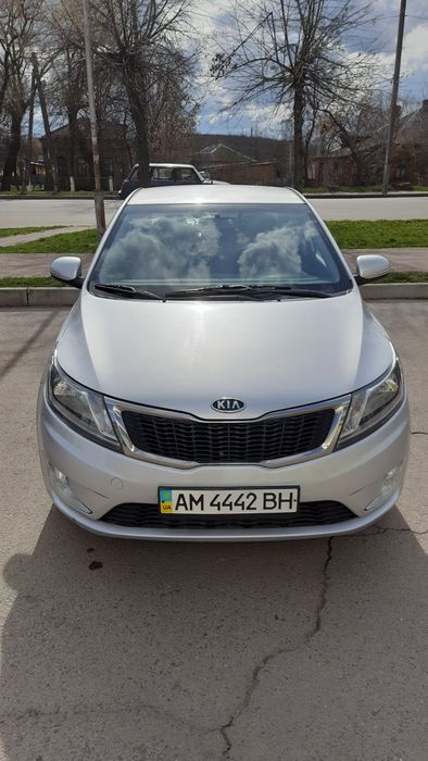 Кіа Ріо 2012 1.6 бензин власник