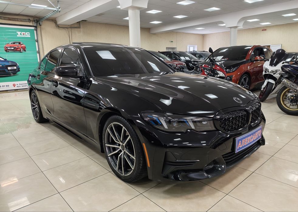 BMW 3 Sedan (G20) 330i xDrive 2.0і 16V 8АКПП 2022 р.в. (258 к.с.)