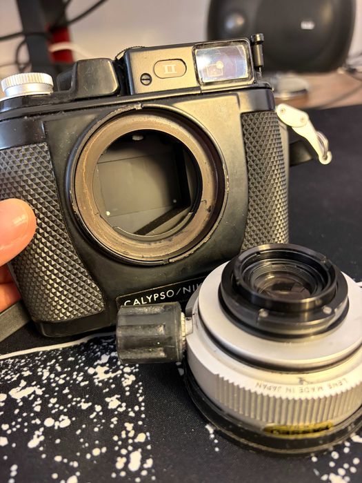 Nikonos II /Calypso - W-Nikkor 35mm F:2.5