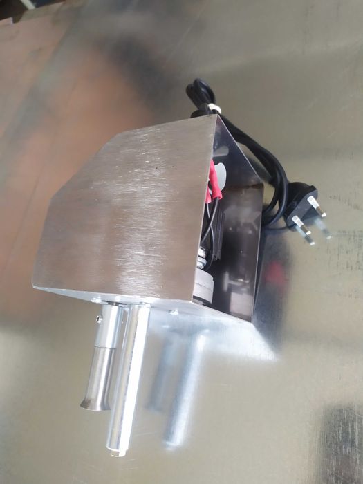 Grelhador/churrasqueira/assador inox de 60 cms