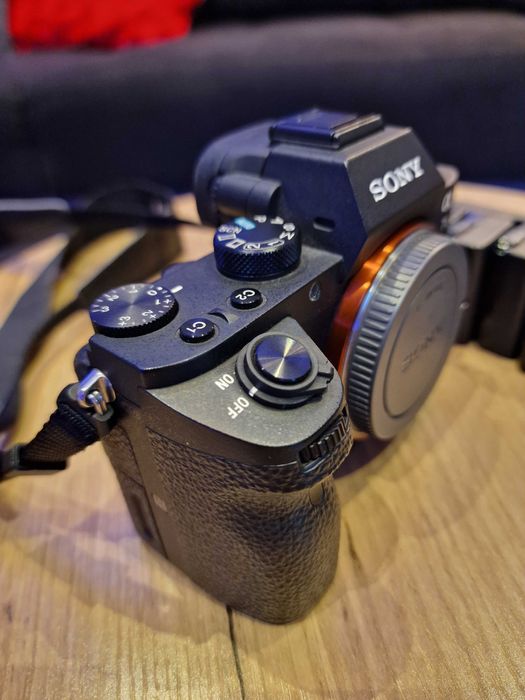 Sony A7 II, przebieg 11tys, 5 baterii + ładowarka
