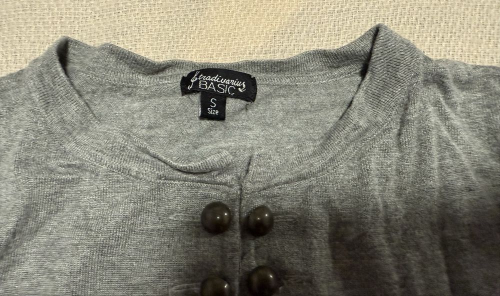 Sweterek Stradivarius