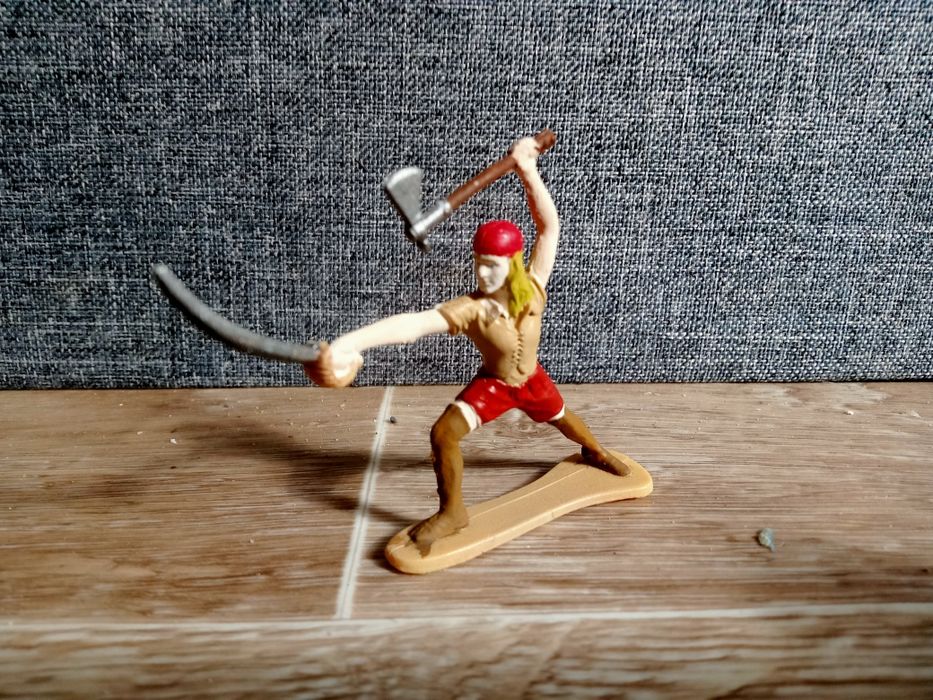 Żołnierzyki, pirat, piratka 1:35 piraci