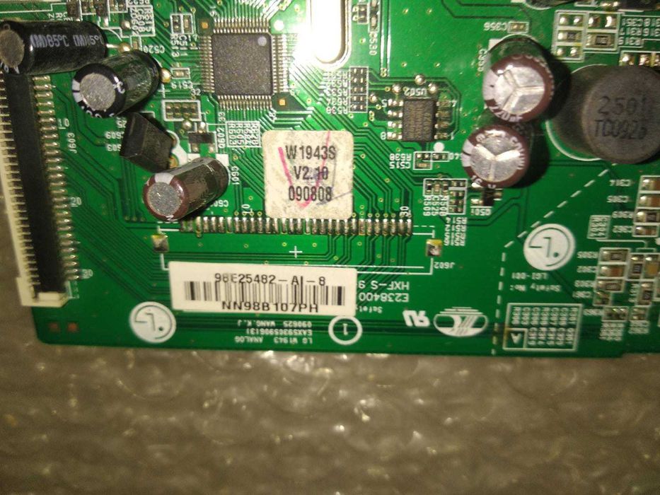 Майн монитора LG W1943SE-PF