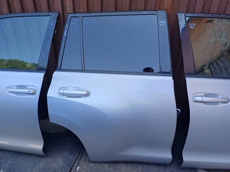 Дверь Toyota Land Cruiser Prado 150 задняя правая