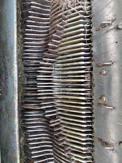 Przyczepa samozbierająca