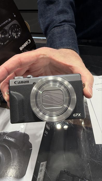 canon power shot g7 x mark iii  колір сірий