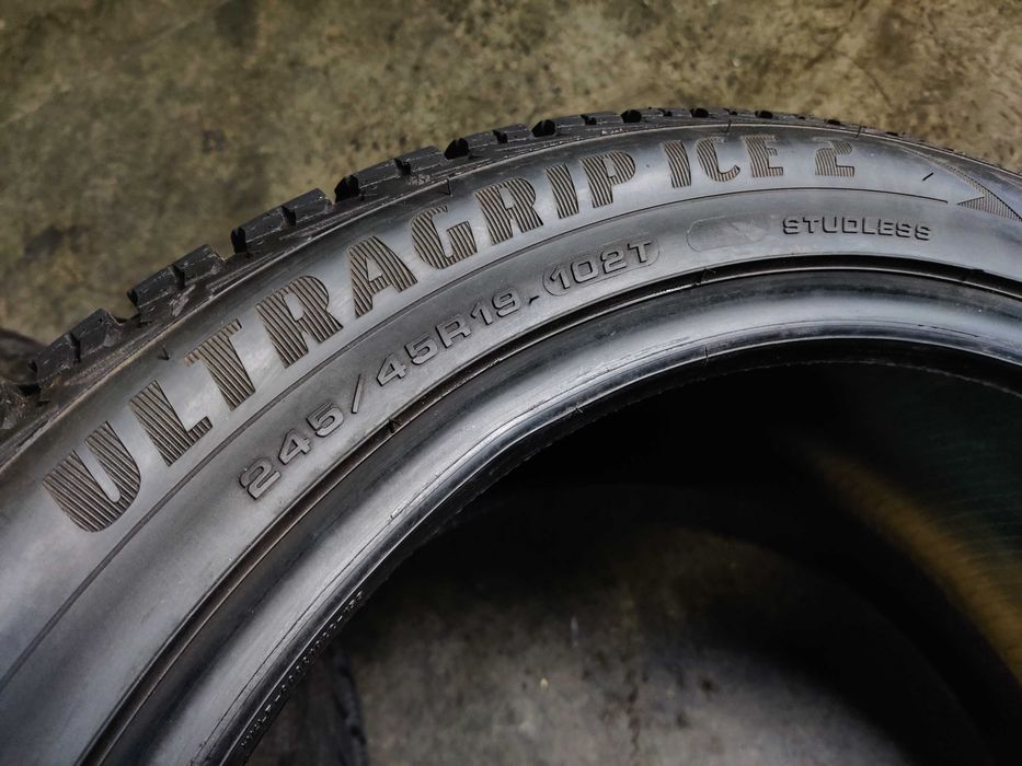 Шини зима 2шт R19 245 45 вживанні Goodyear UltraGrip Ice2
