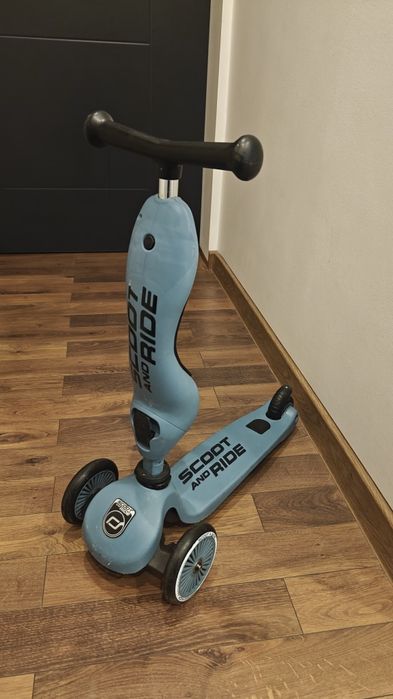 Scoot & Ride  + kask Bobike – stan dobry