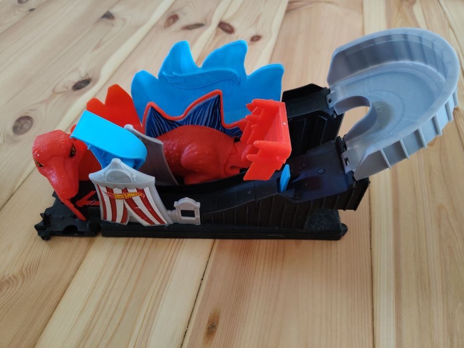 Hot Wheels City Zestaw Rollercoaster Dino Atak