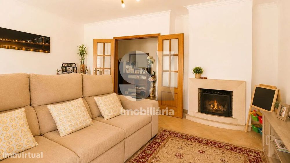 Apartamento T3 em Brasfemes com Garagem Fechada  de 57 m²