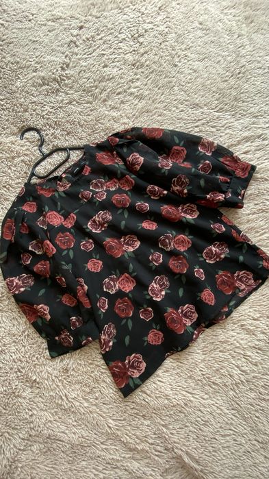 Блуза жіноча