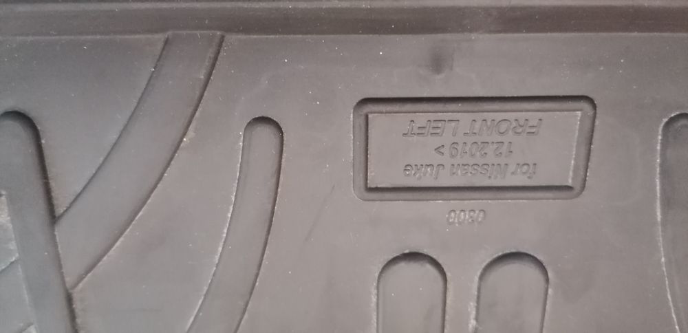 Tapetes de borracha Nissan Juke 2019