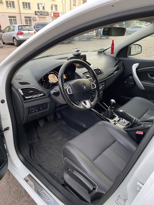Renault Megane 2011 VIN VF1KZ1S0645360987 фото оголошення 10 з 16