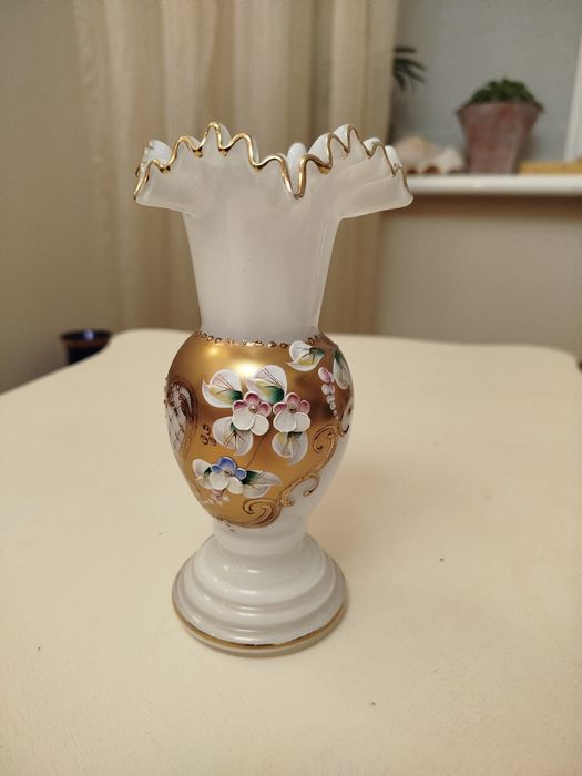 Чешская ваза для цветов