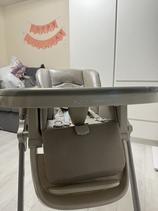 Продам дитяче крісло для годування Kinderkraft