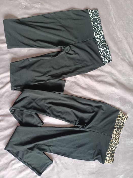 Nowe Legginsy panterka r. L