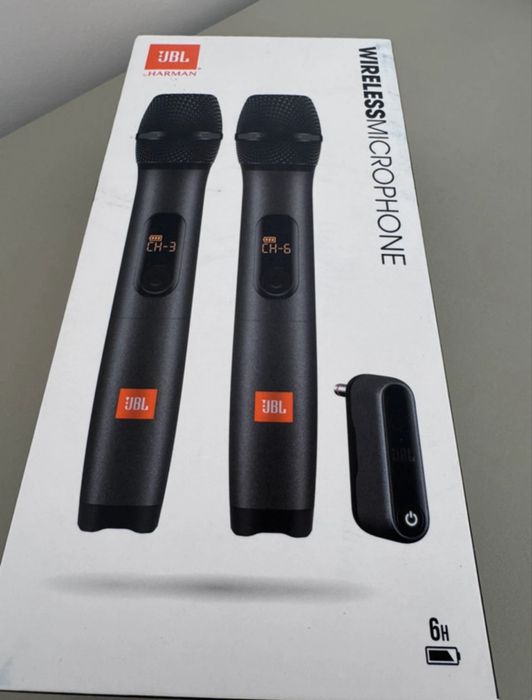 Microfones Bluetooth JBL como novos