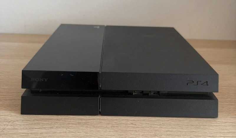 PlayStation 4 (PS4) 500GB