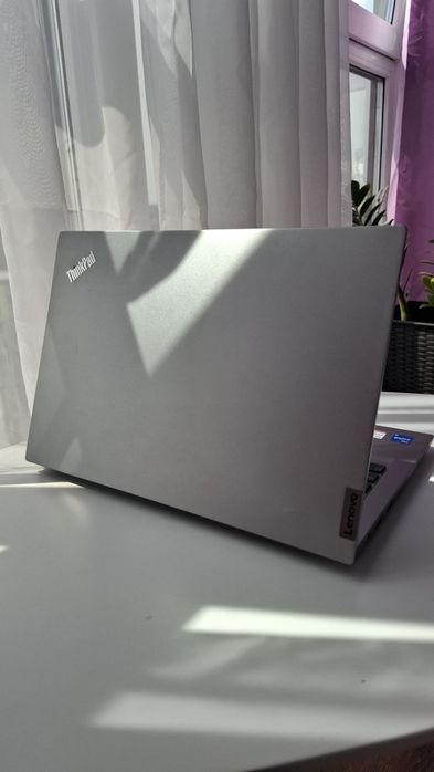 Lenovo Thinkpad e14 gen4 i5 1235u 16 ram 256 ssd 2gb alder lake touch