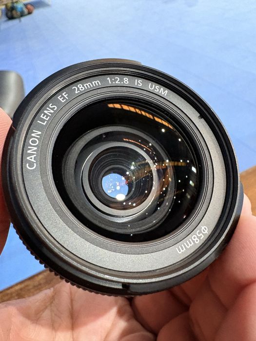 Lente EF 28mm IS USM