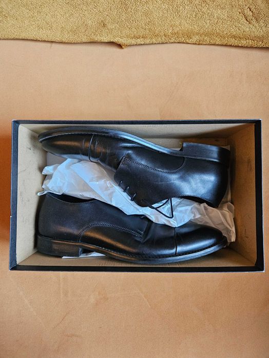 Buty garniturowe vistula rozm. 42 skóra