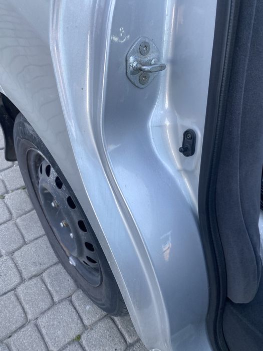 Mazda 626 GF 1998р обʼєм 2.0