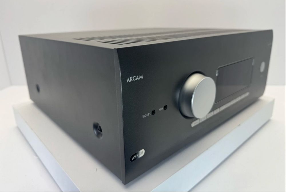 Arcam avr30 pilot karton
