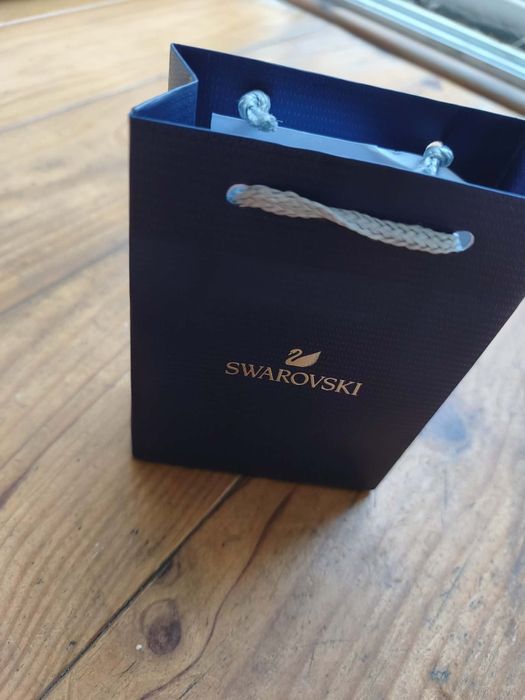 Fio Swarovski Nova na Caixa