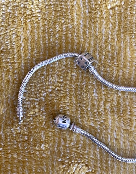 Peça Pandora Prata 925 dado
